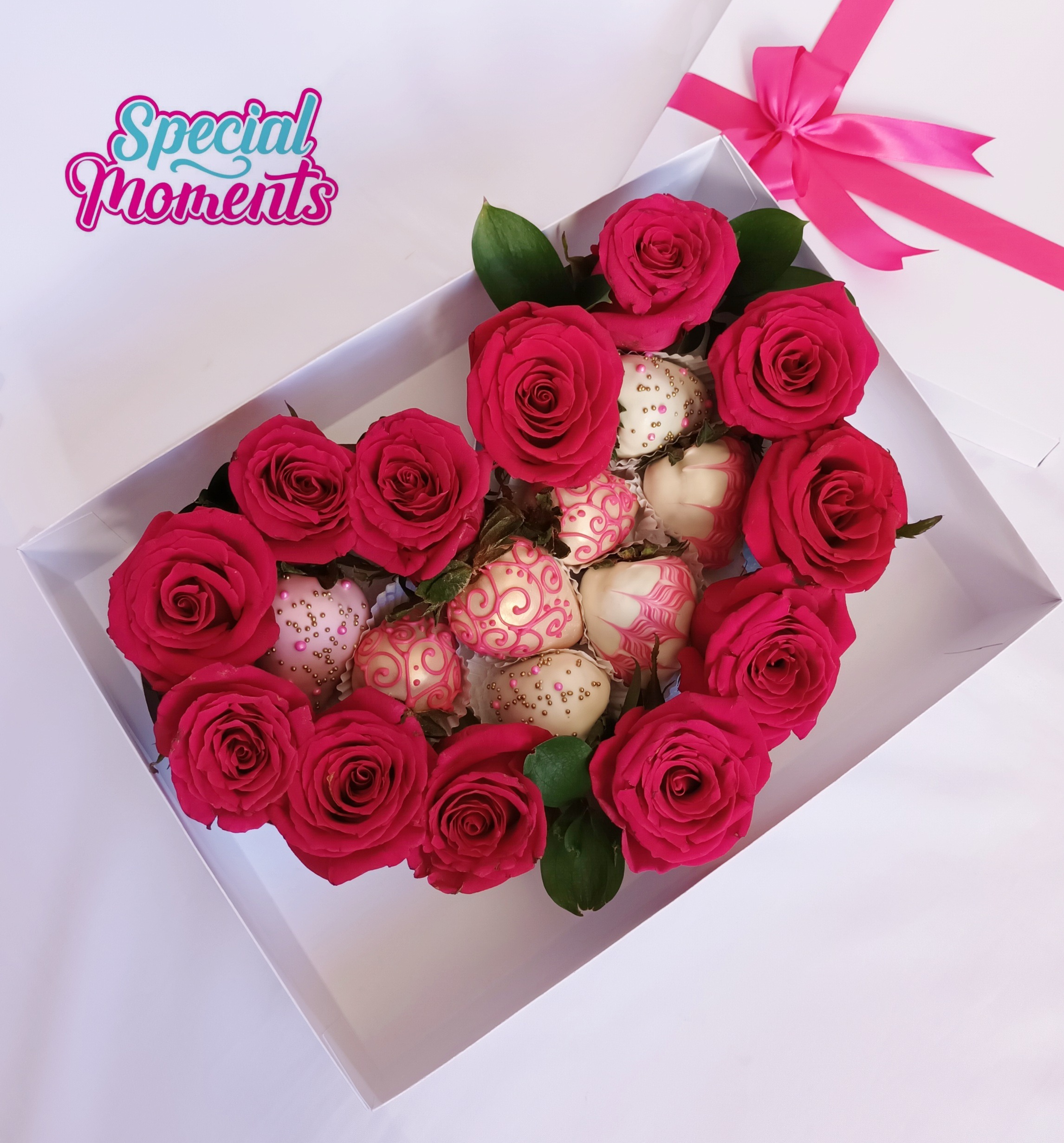 🍓🌹Caja Corazón de 30 Rosas - Fruit Santé